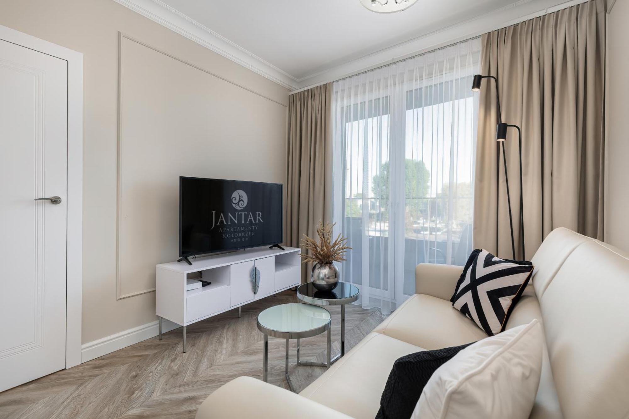 Apartment Baltic Baltycka 2 - By Jantar Kolberg